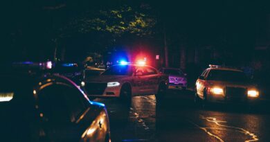 Police Seek Suspect in Shoplifting Incidents in Cambridge and Kitchener